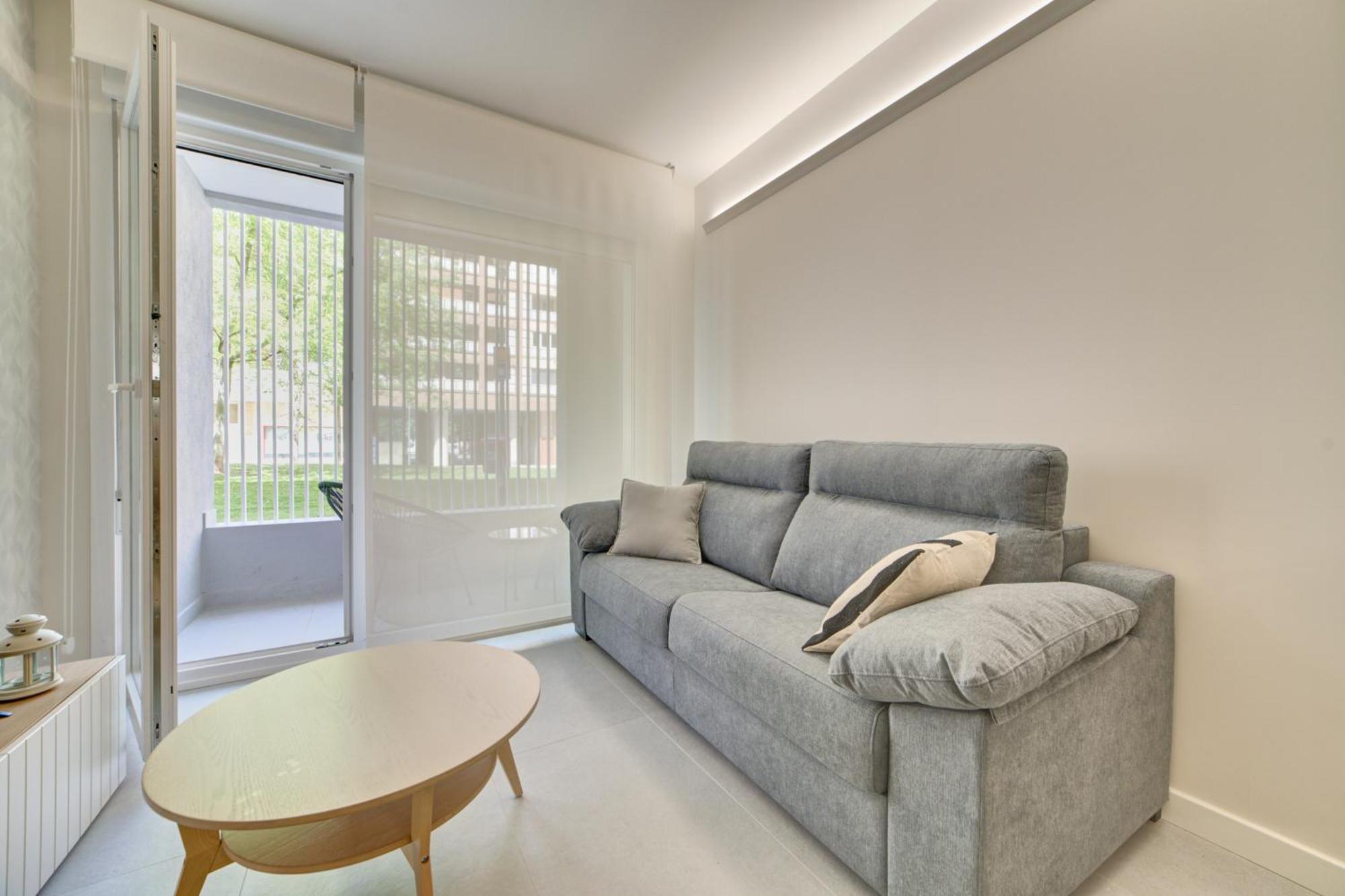 Apartamentos Pamplona Confort By Clabao Habitación foto